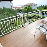 By The Sea Promajna, Makarska - 2588 アパート *