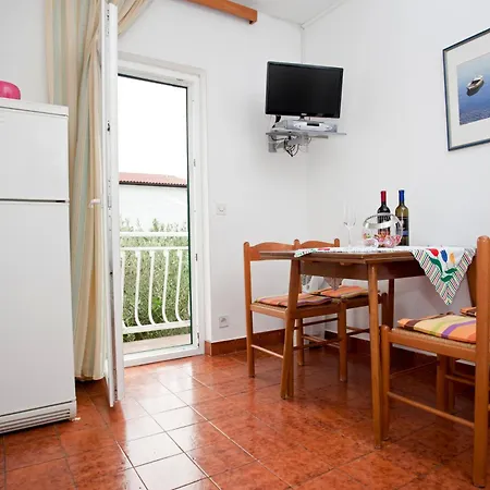 Apartman By The Sea Promajna, Makarska - 2588